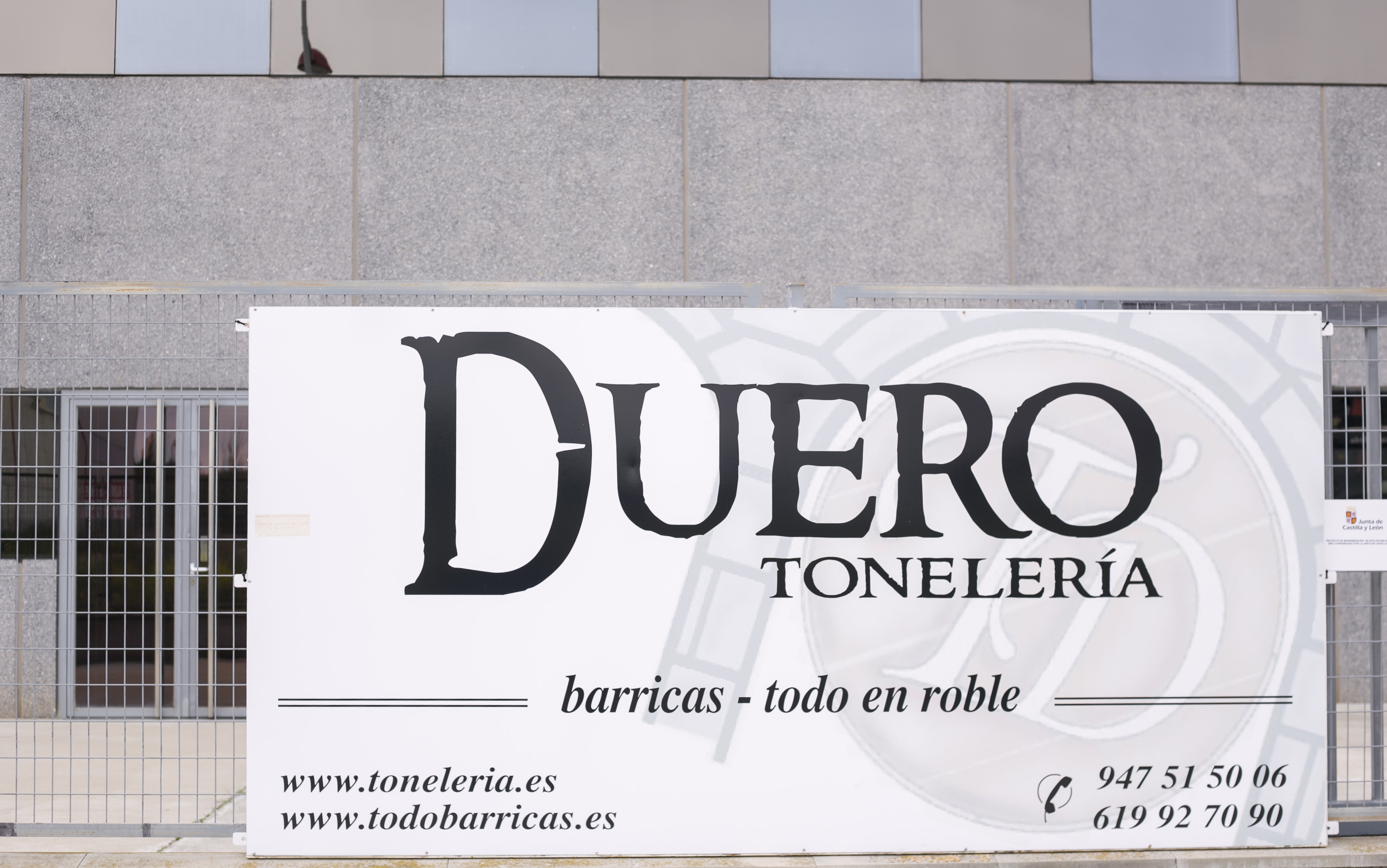 Rótulo duero tonelería.
